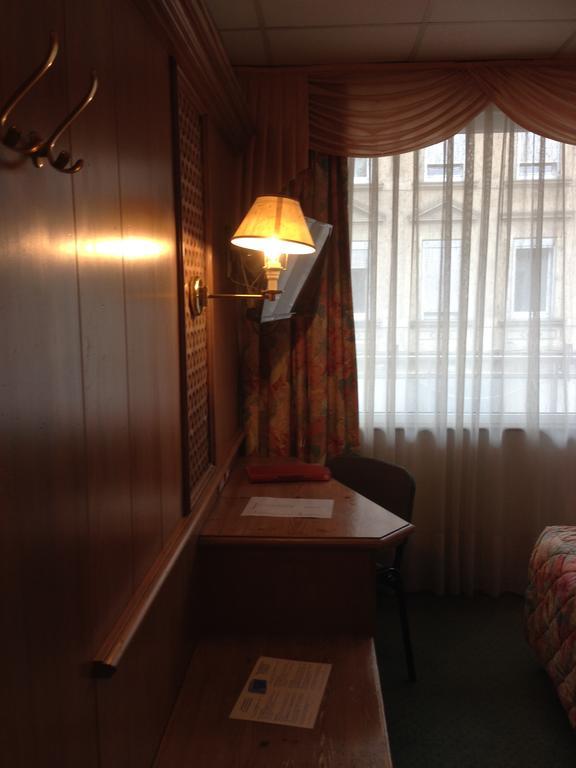 Hotel Union Sarreguemines Exteriör bild